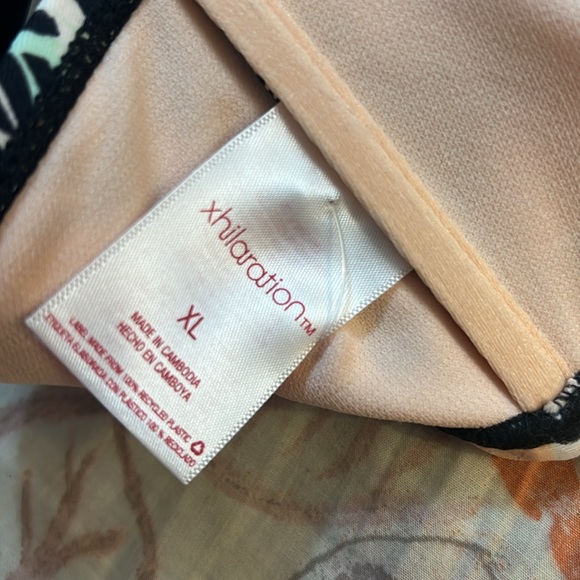 Women's NWT Xhilaration Push Up Bathing Suit Top Tie Back Size XL - Picture 9 of 9